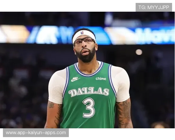 戴维斯拒绝出战,要老板亲自查看医疗报告